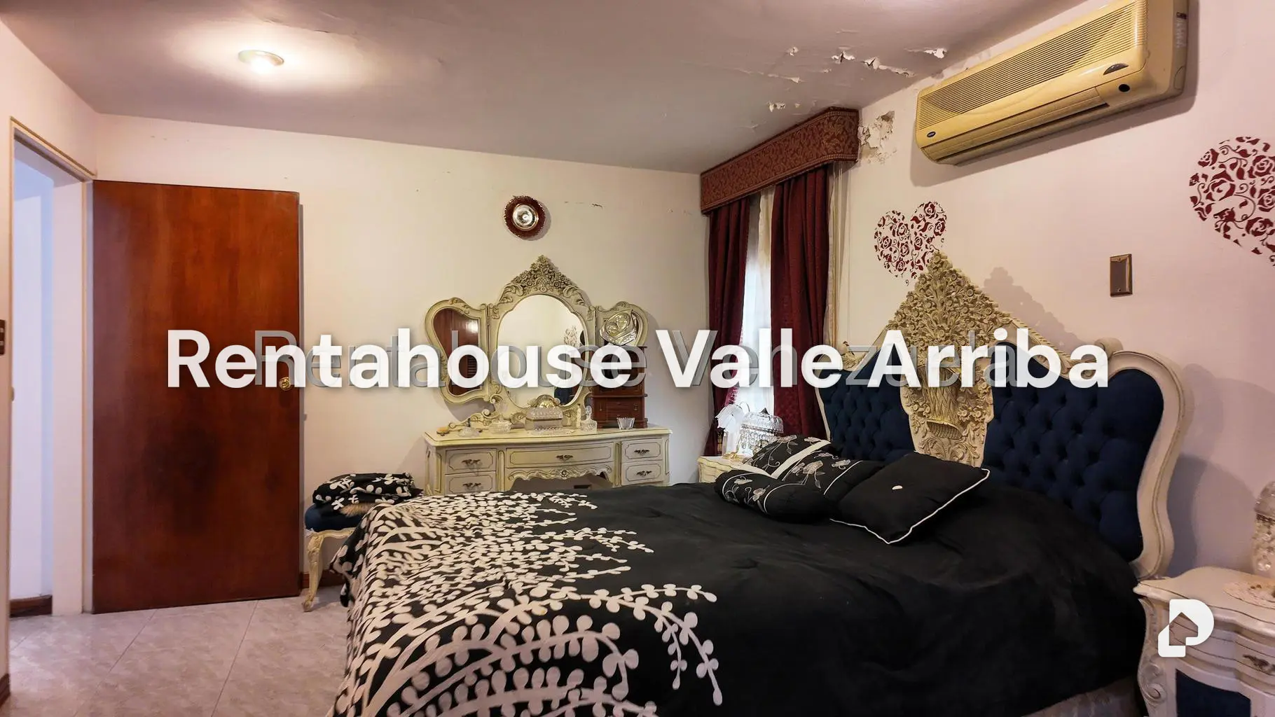 Casa en Lomas de La Lagunita, Caracas – 21