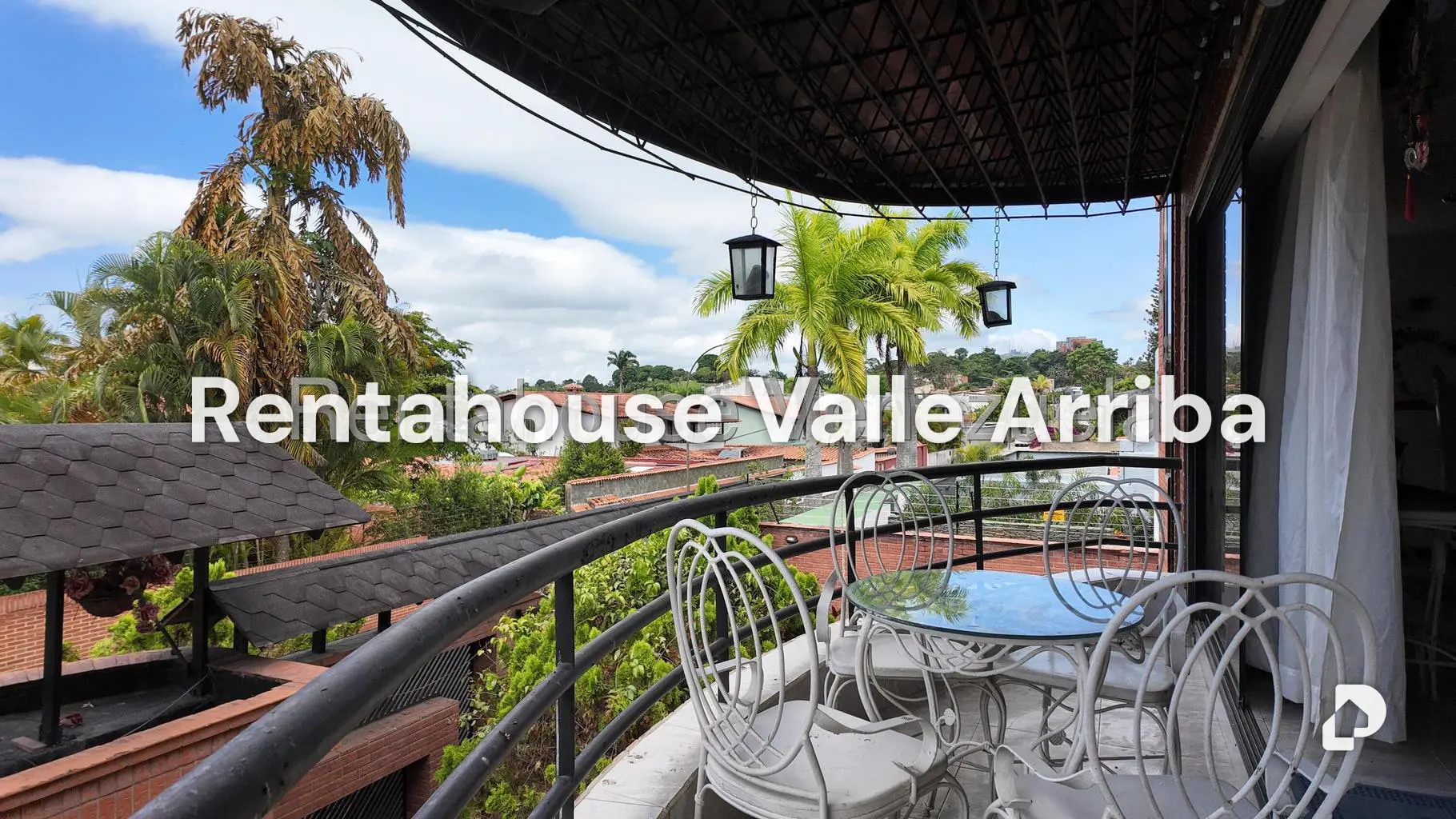 Casa en Lomas de La Lagunita, Caracas – 17