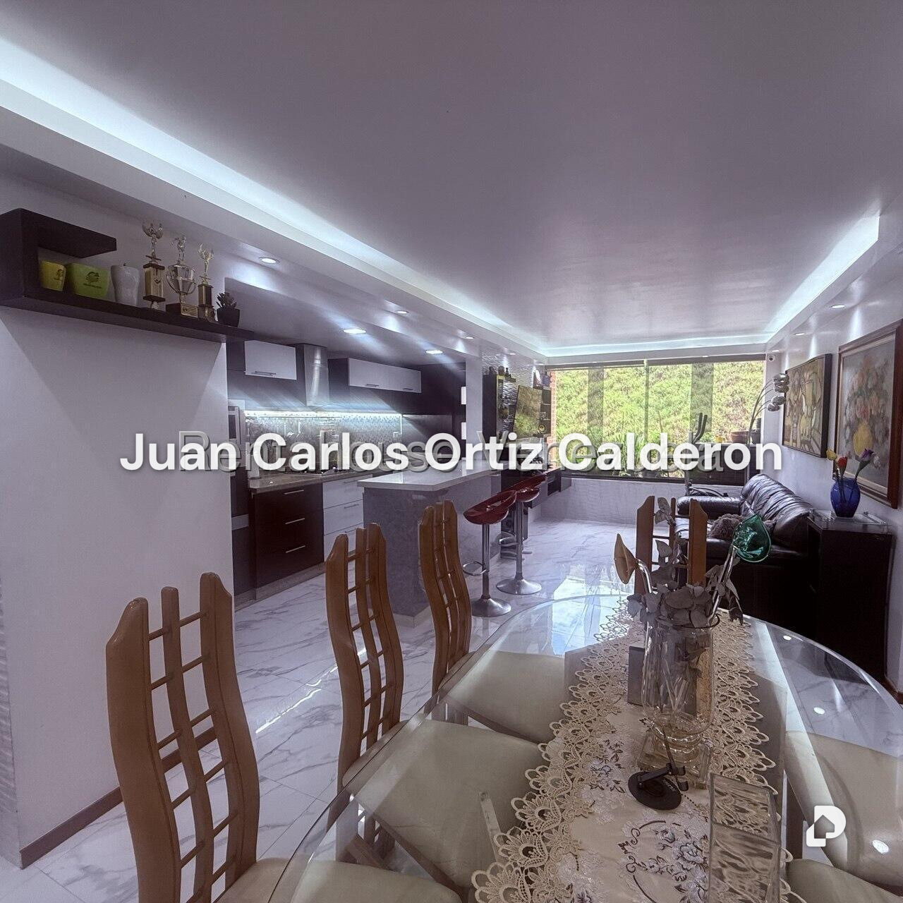 Apartamento en Colinas de La Tahona, Caracas – 26