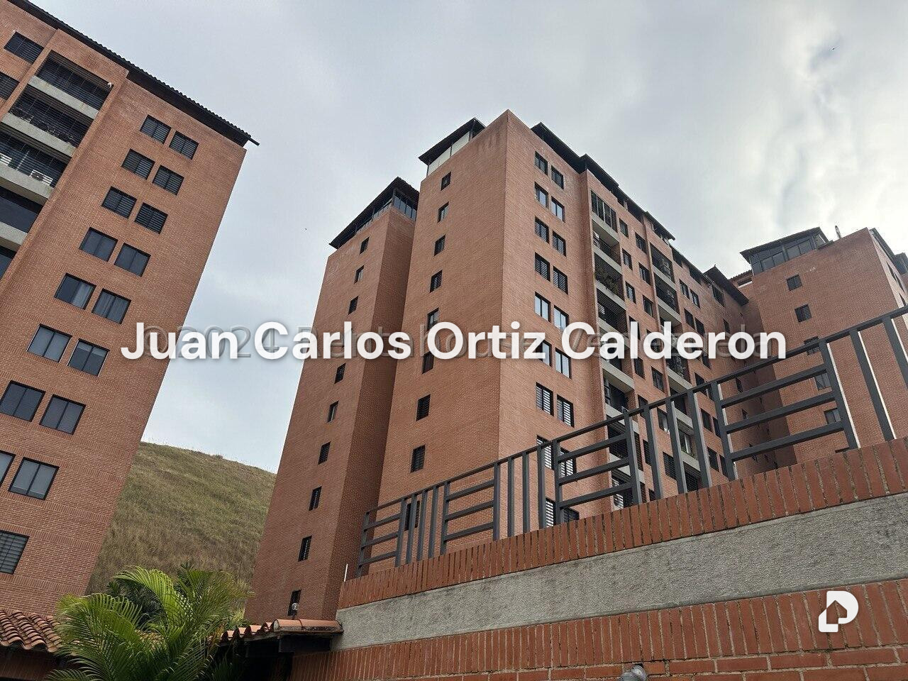 Apartamento en Colinas de La Tahona, Caracas – 18
