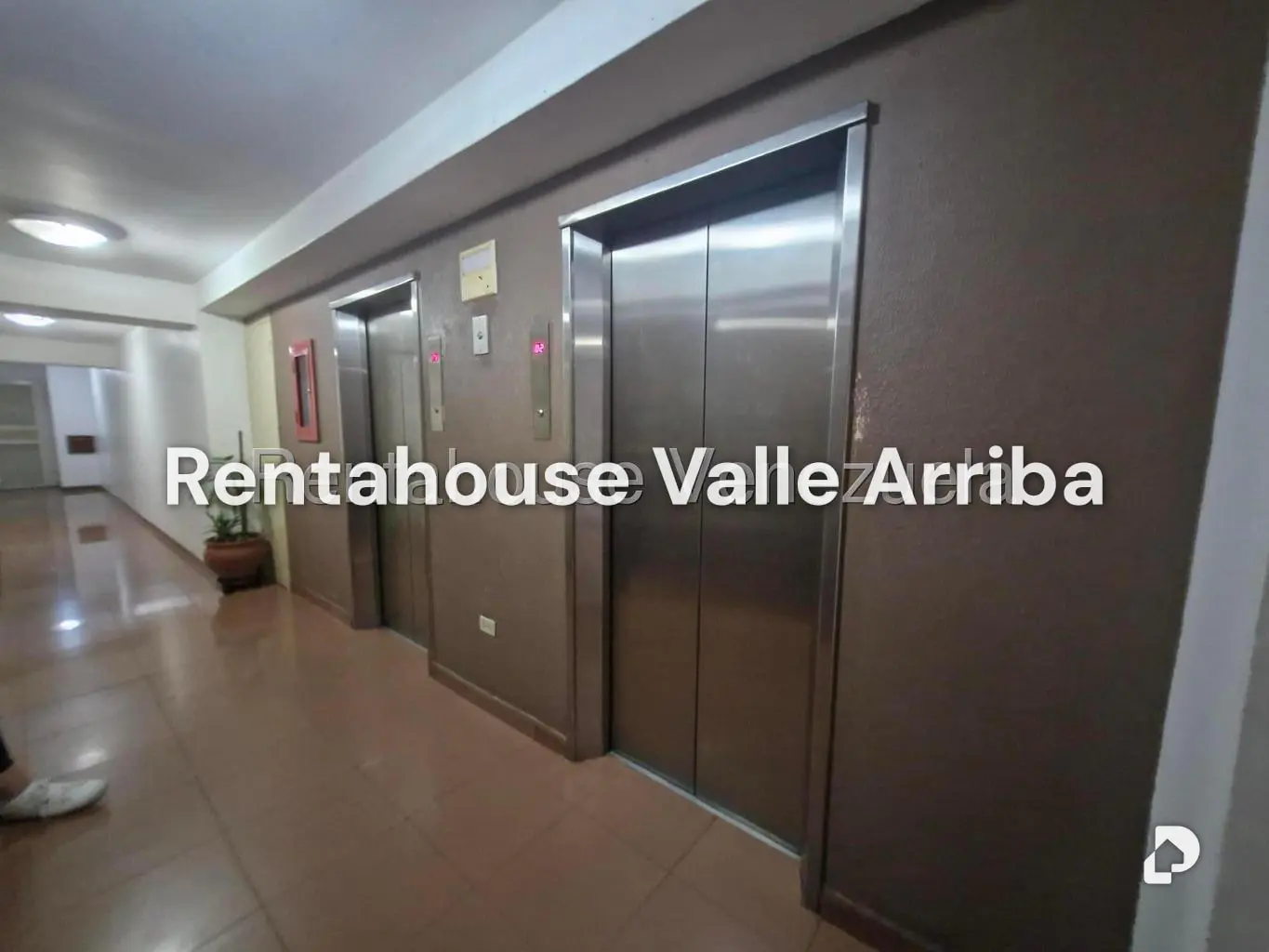 Apartamento en Lomas del Avila, Caracas – 10