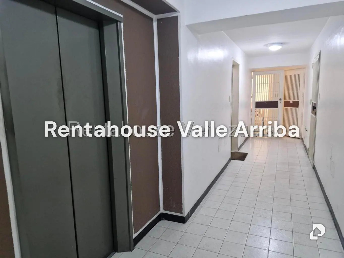 Apartamento en Lomas del Avila, Caracas – 11
