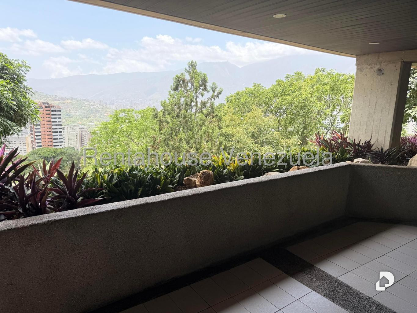 Apartamento en Terrazas de Santa Ines, Caracas – 30