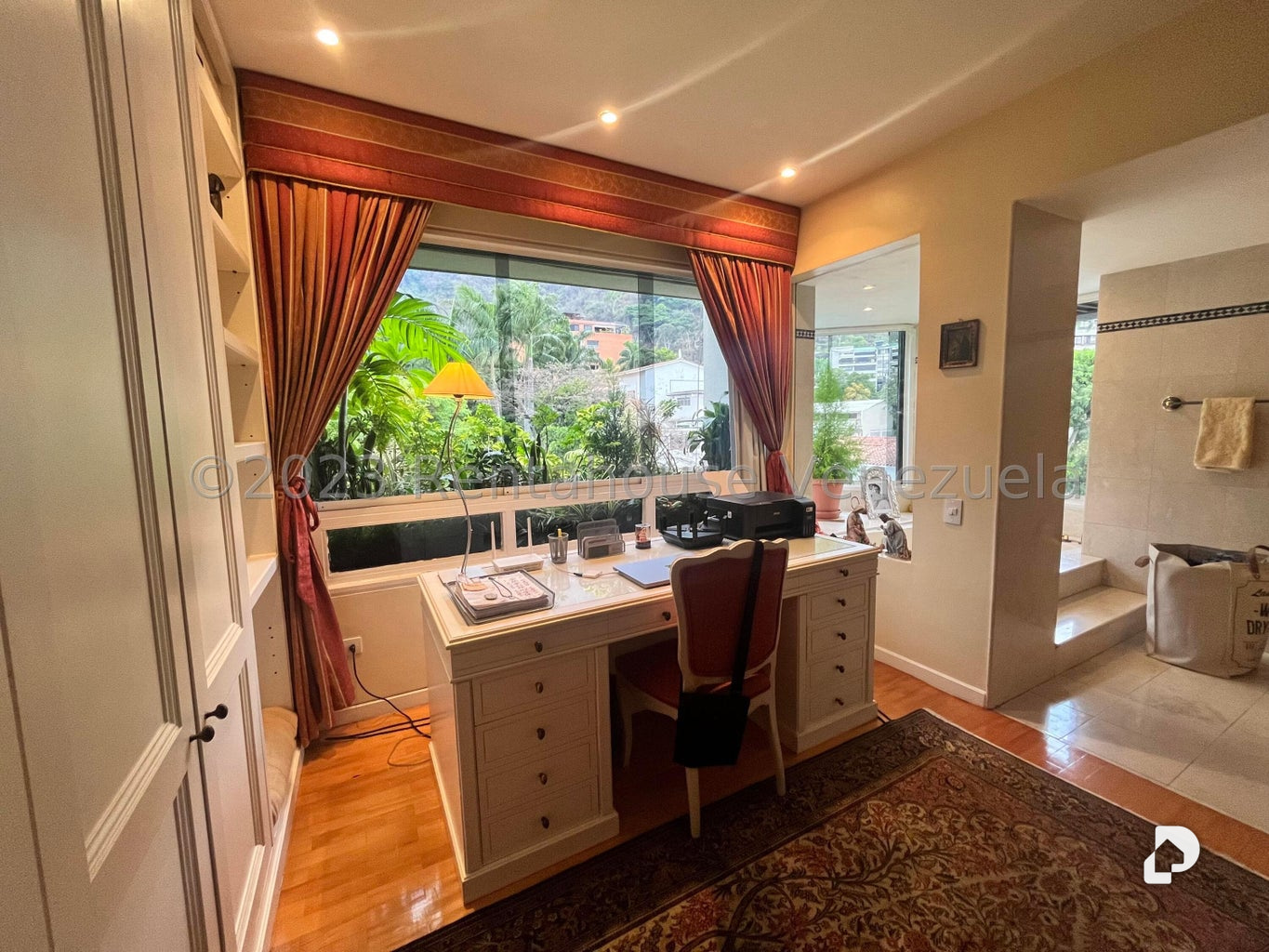 Apartamento en Los Palos Grandes, Caracas – 27
