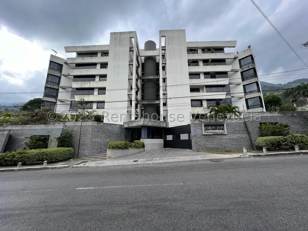 Apartamento en Los Palos Grandes, Caracas - 1