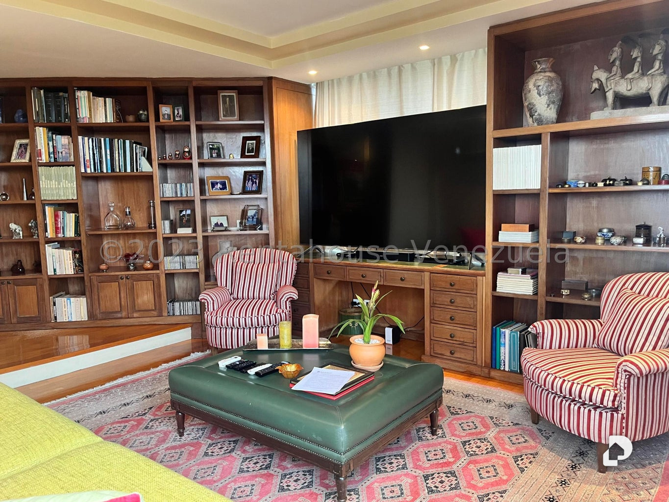Apartamento en Los Palos Grandes, Caracas – 11