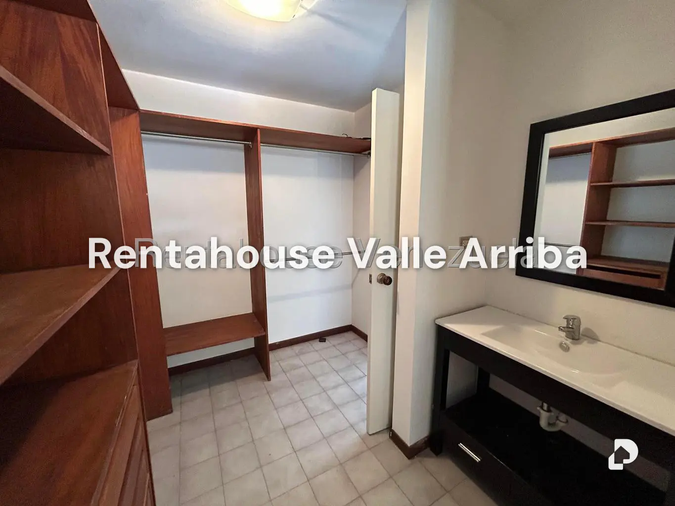 Apartamento en Los Samanes, Caracas – 23