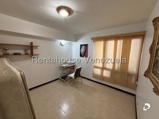 Apartamento en Los Naranjos (del Cafetal), Caracas – 15
