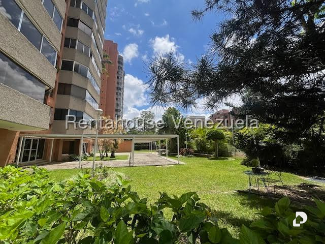 Apartamento en Los Naranjos (del Cafetal), Caracas – 18