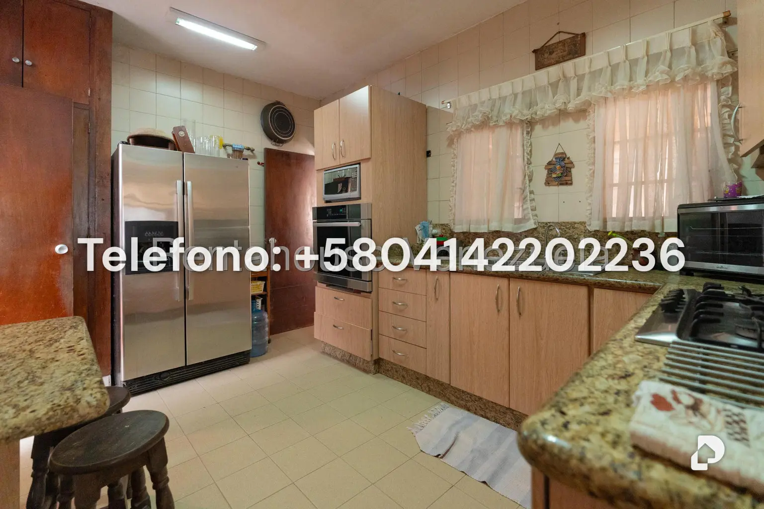 Casa en El Cafetal, Caracas – 8