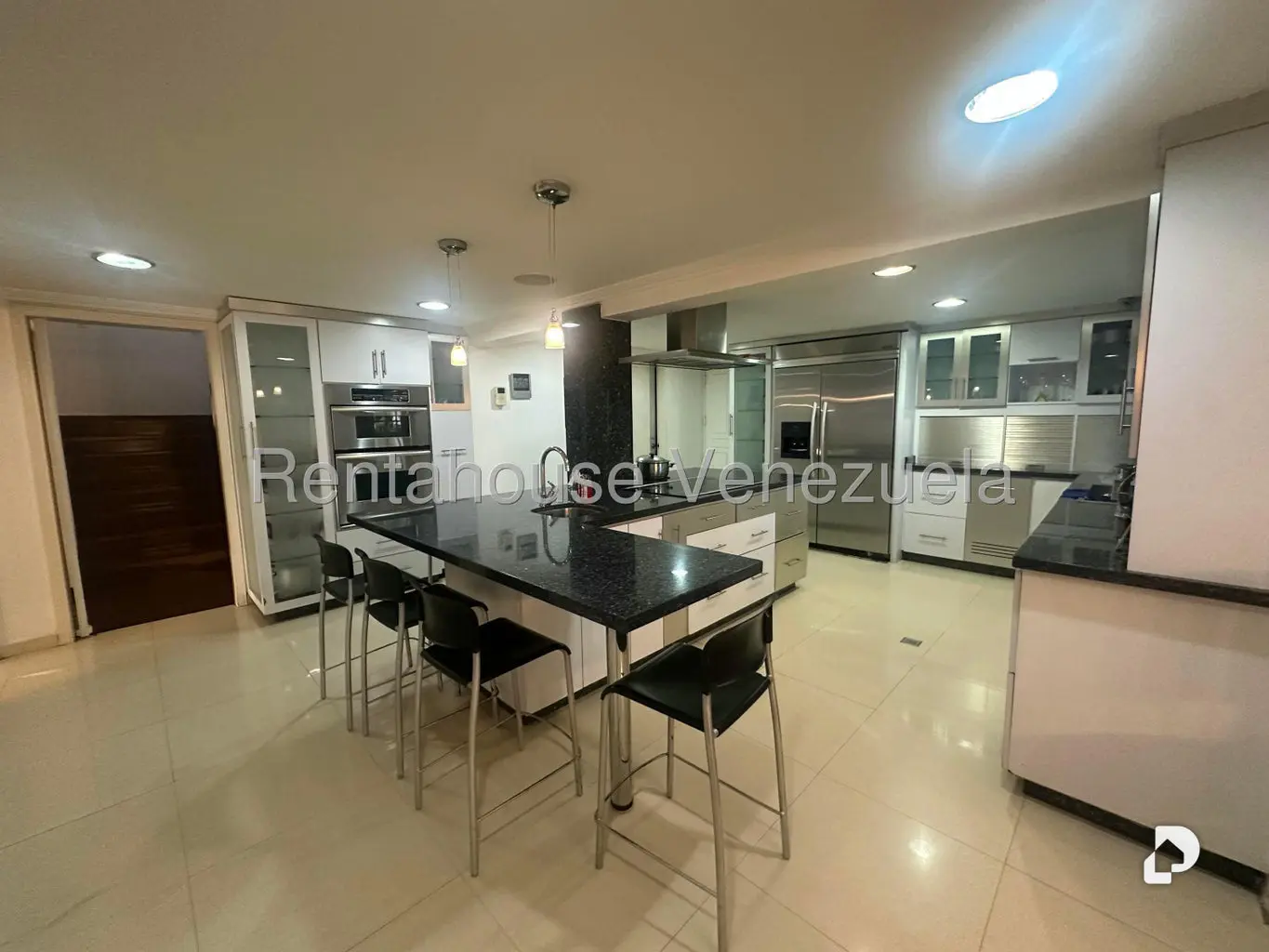 Casa en La Lagunita Country Club, Caracas