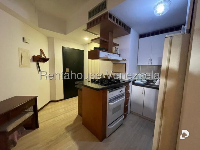 Apartamento en Colinas de Bello Monte, Caracas – 3