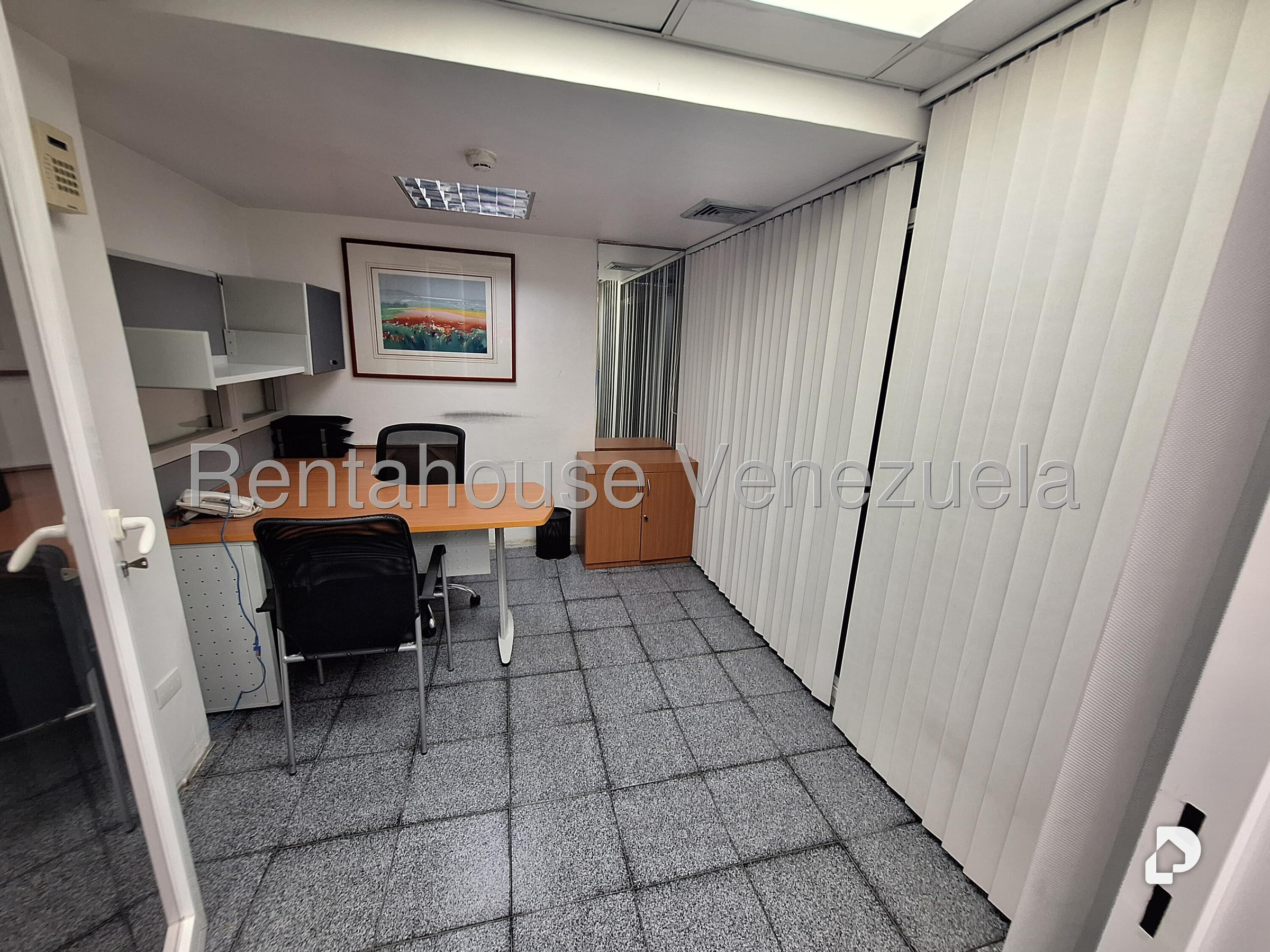 Local comercial en Los Dos Caminos, Caracas – 5