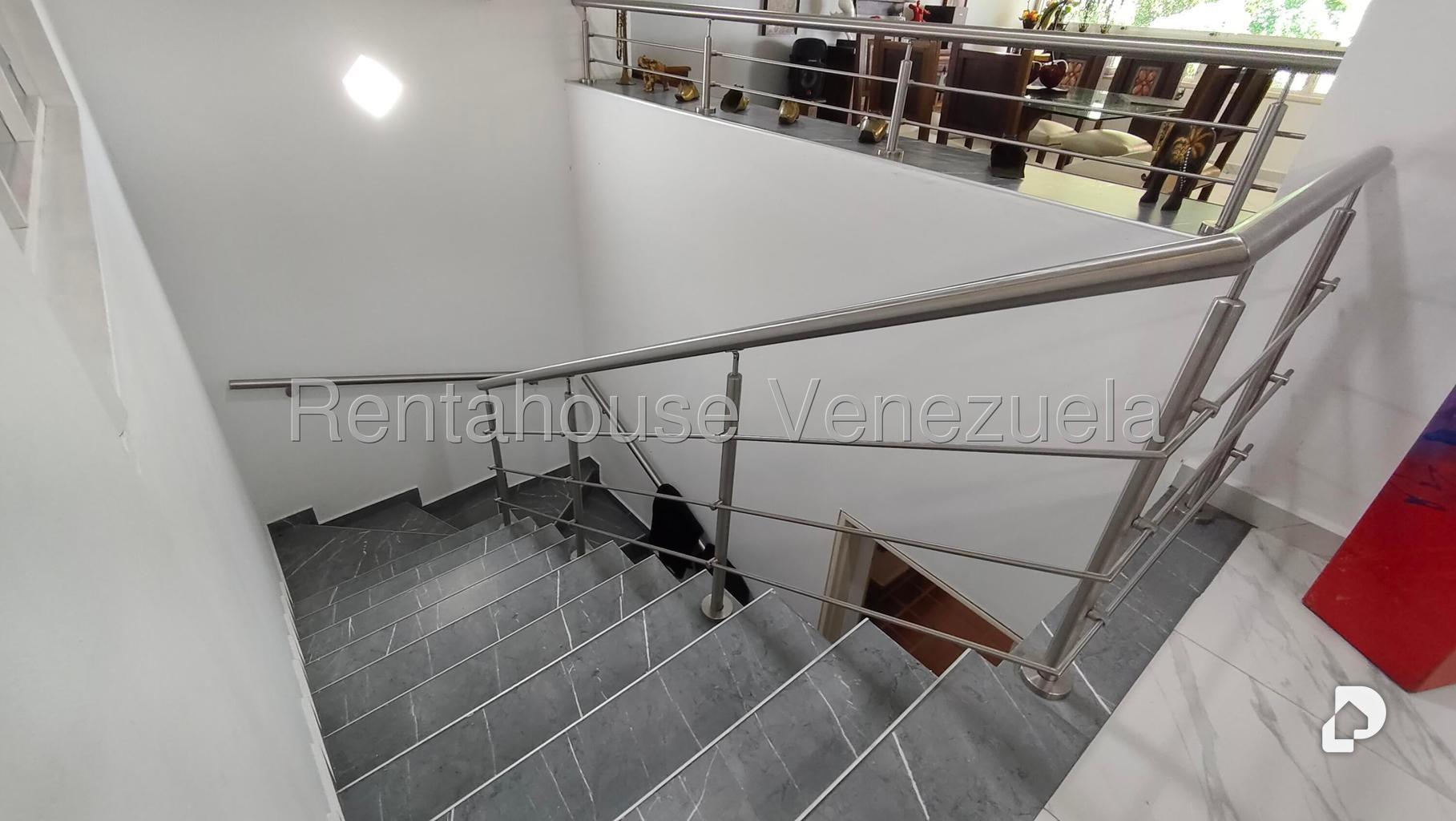 Apartamento en Oripoto, Caracas – 18