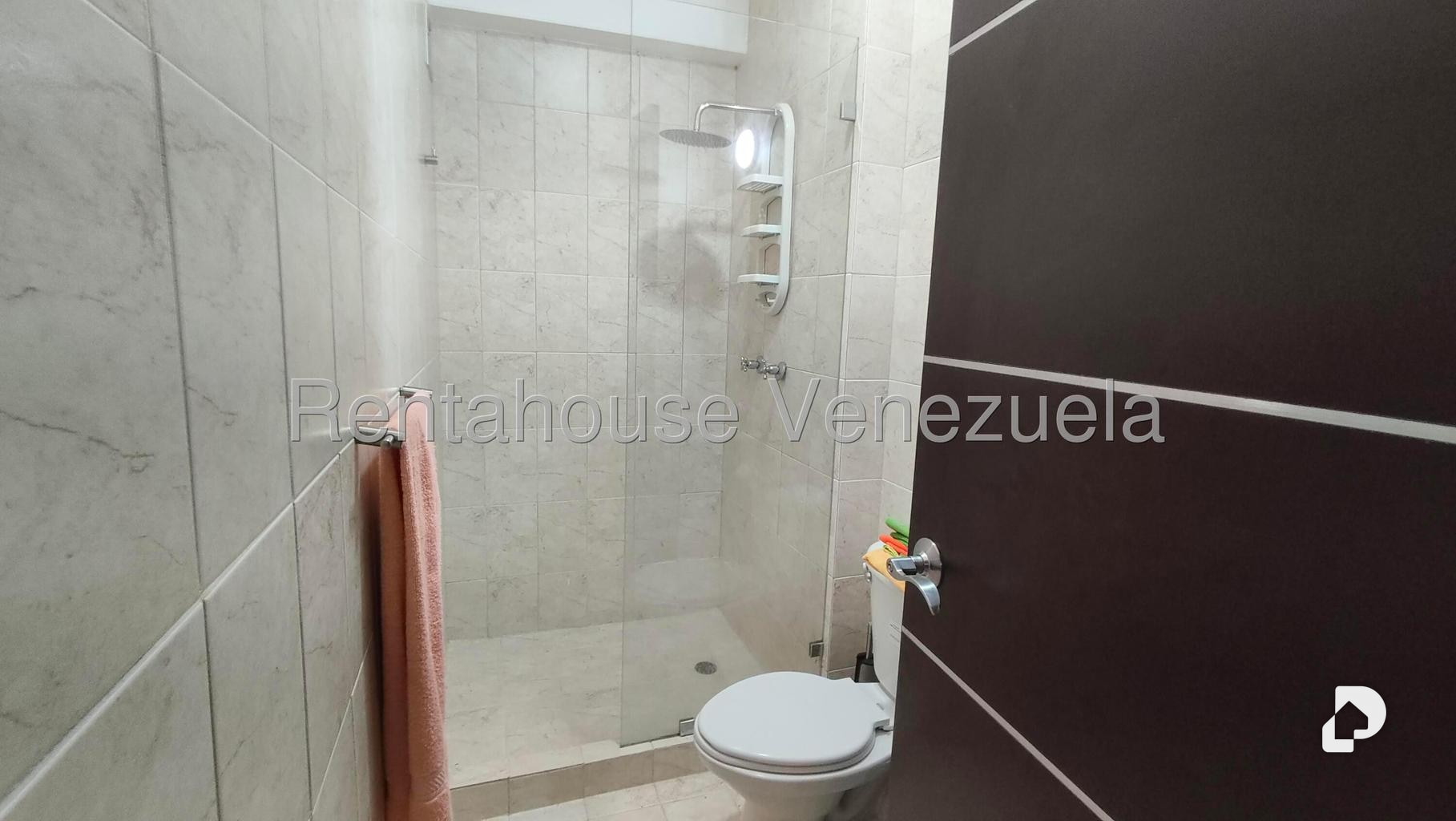 Apartamento en Oripoto, Caracas – 16