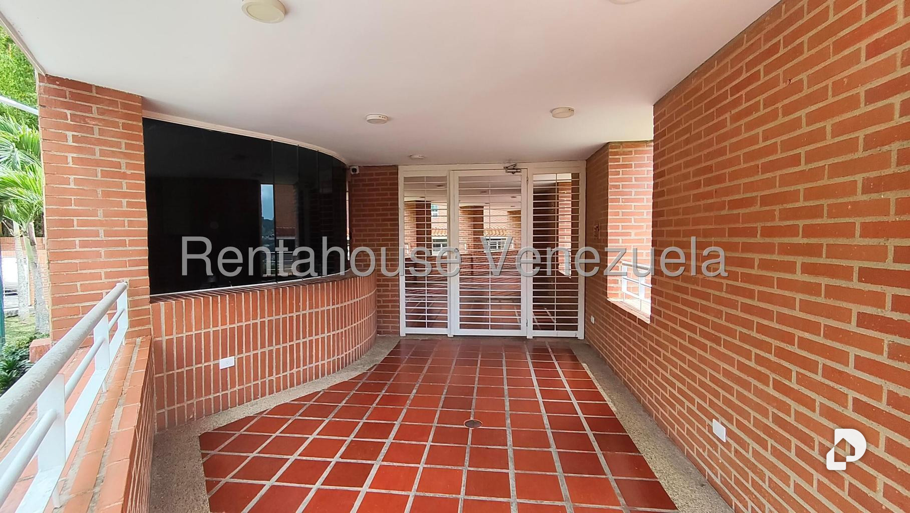 Apartamento en Oripoto, Caracas – 2