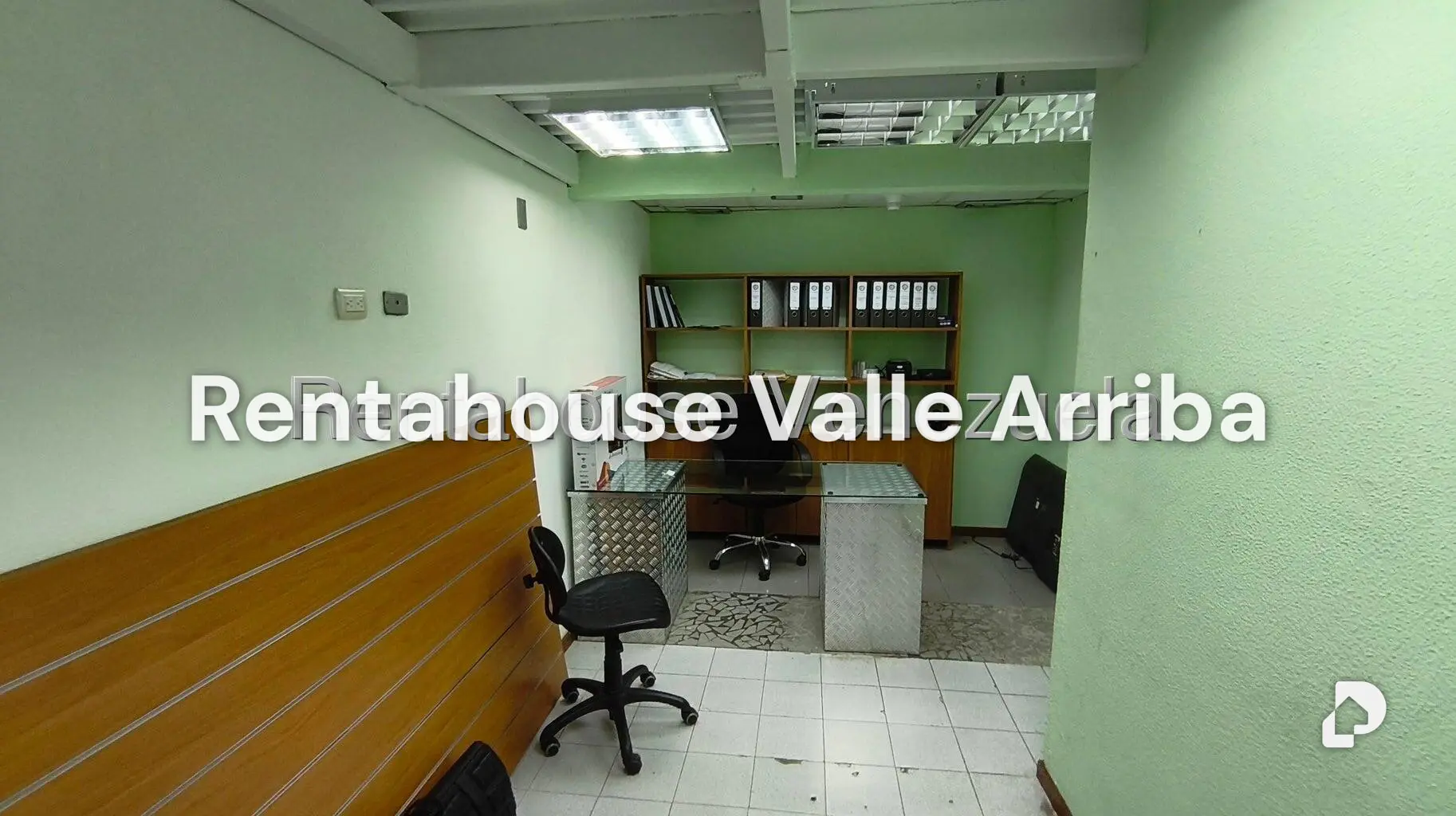 Local comercial en Macaracuay, Caracas – 16