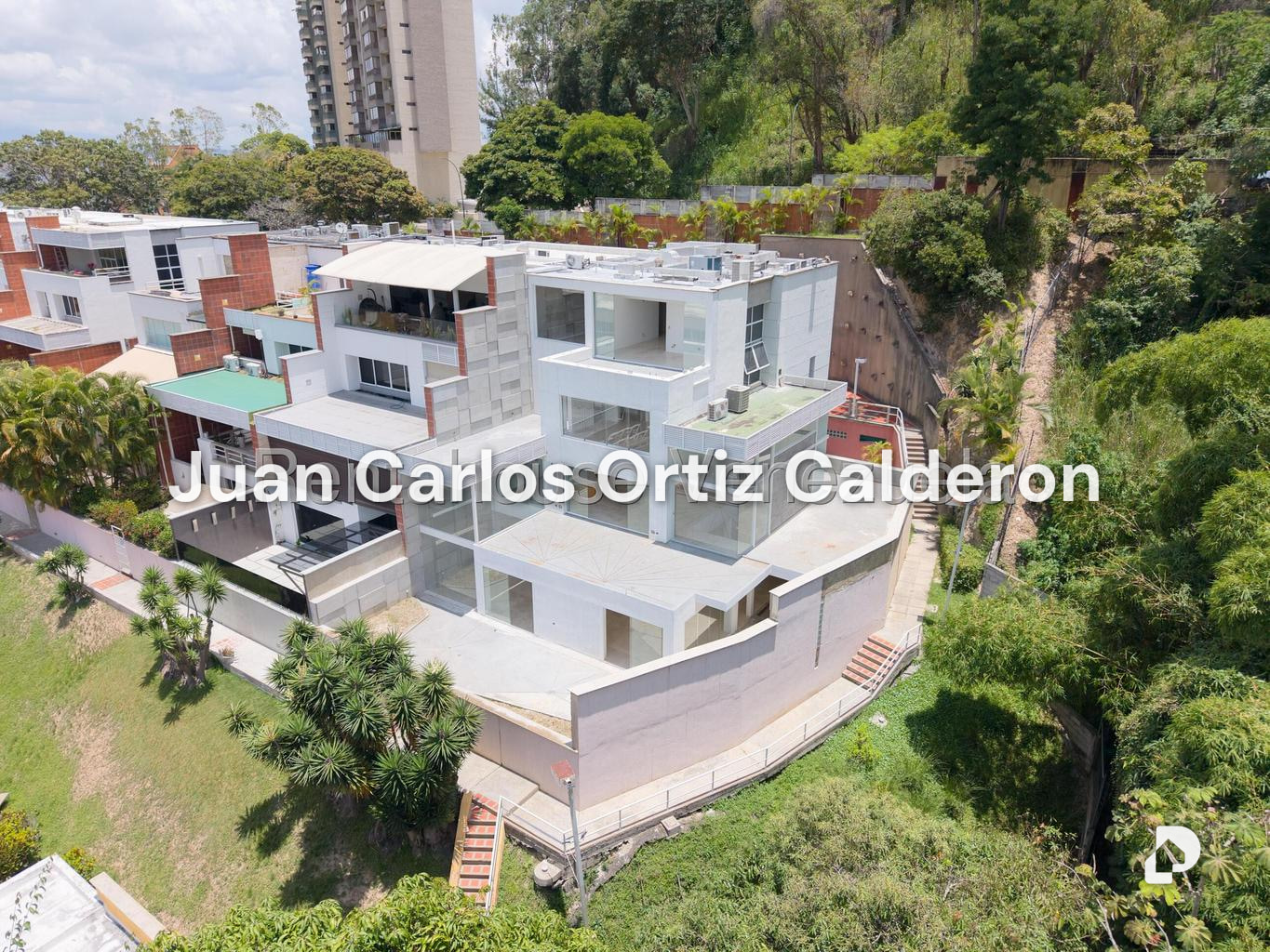 Casa en Los Naranjos (del Cafetal), Caracas – 1