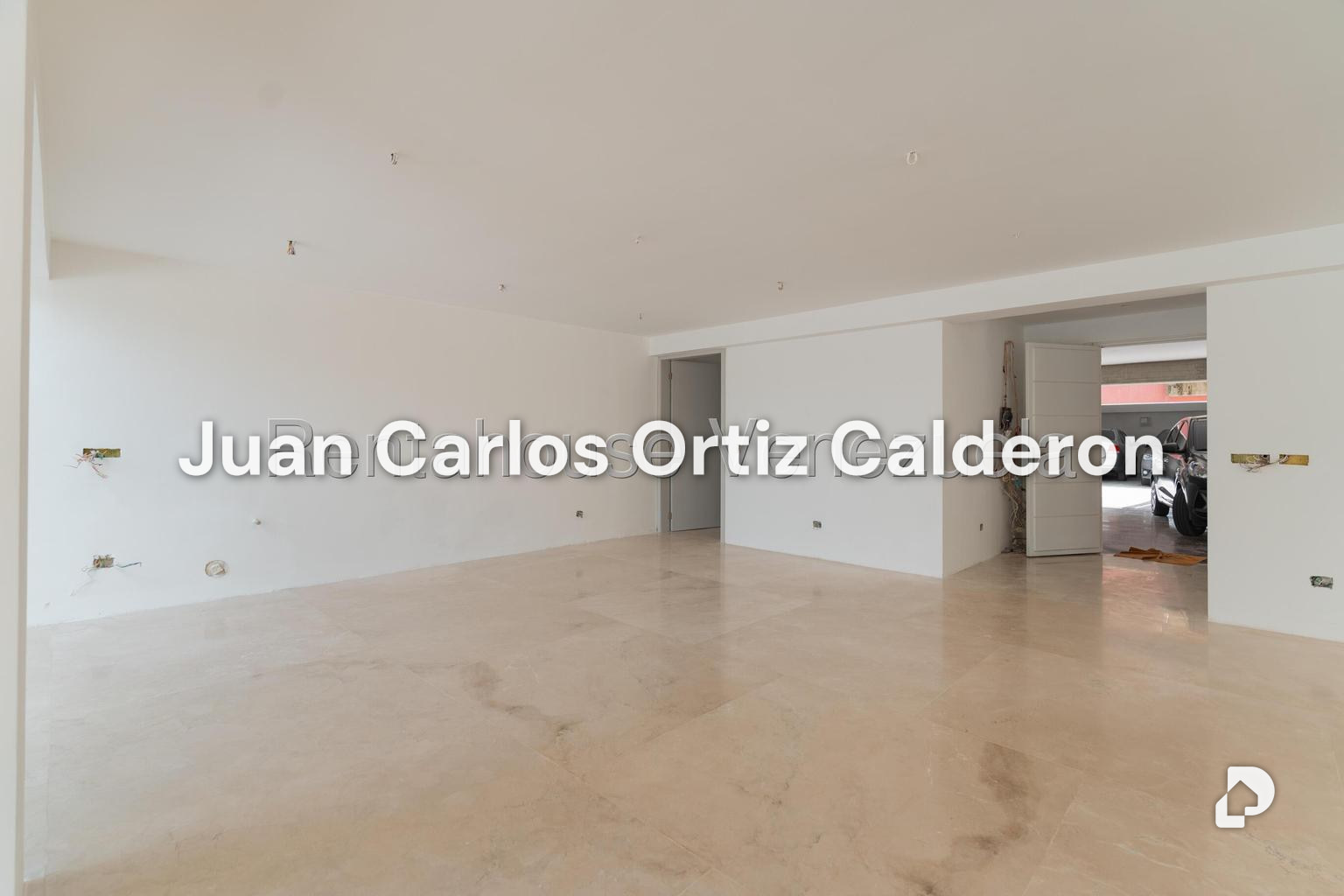 Casa en Los Naranjos (del Cafetal), Caracas – 24