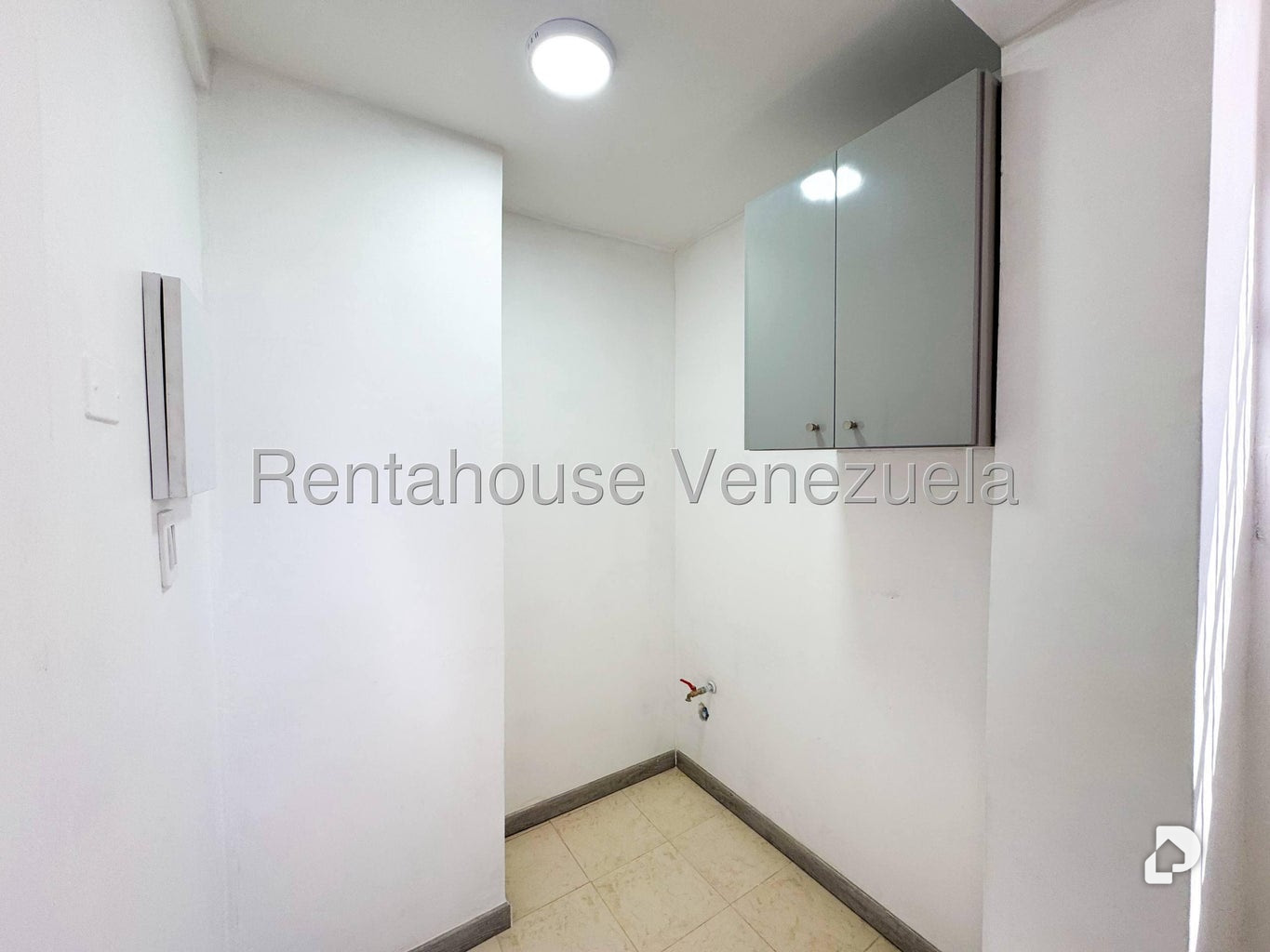 Apartamento en Las Acacias, Caracas – 14