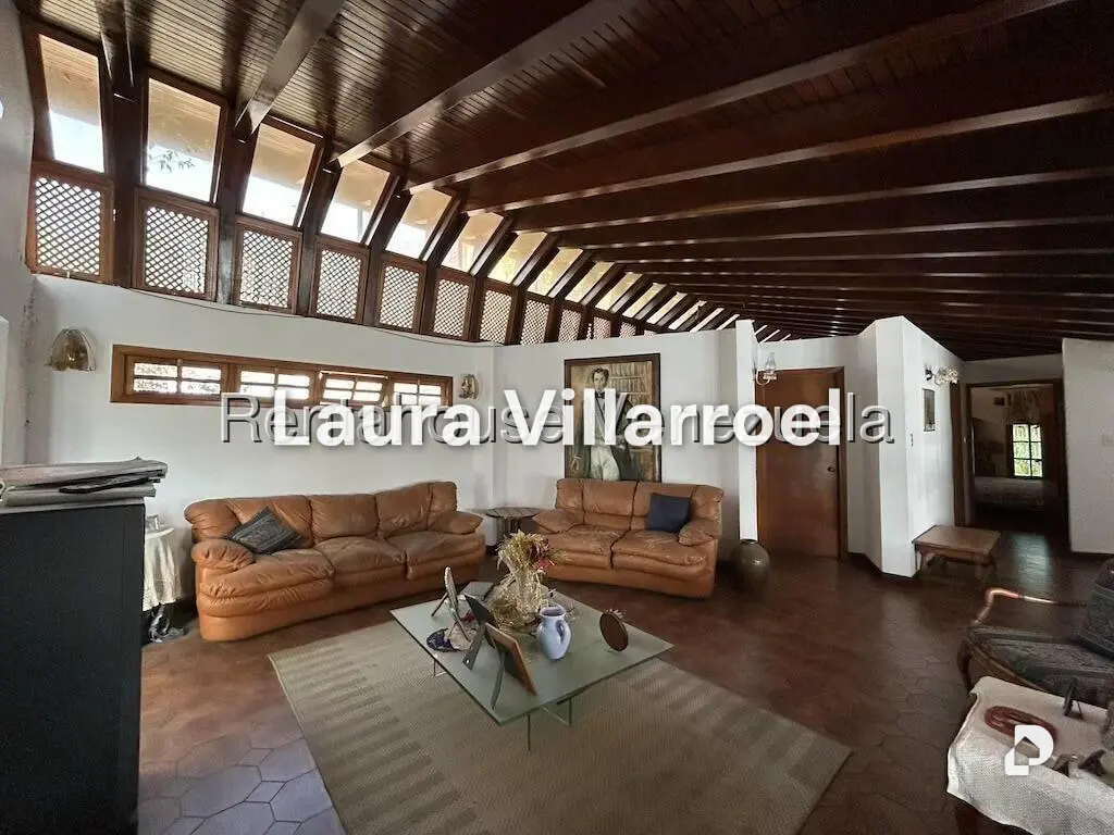 Casa en Santa Paula, Caracas – 8