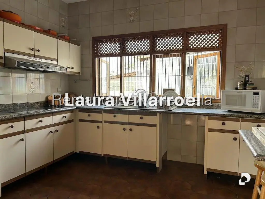 Casa en Santa Paula, Caracas – 11