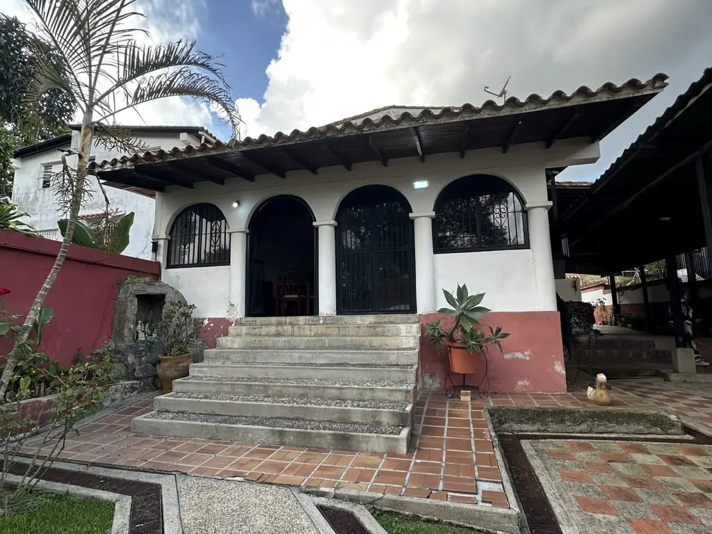 Casa en San Antonio de Los Altos, Altos Mirandinos - 1