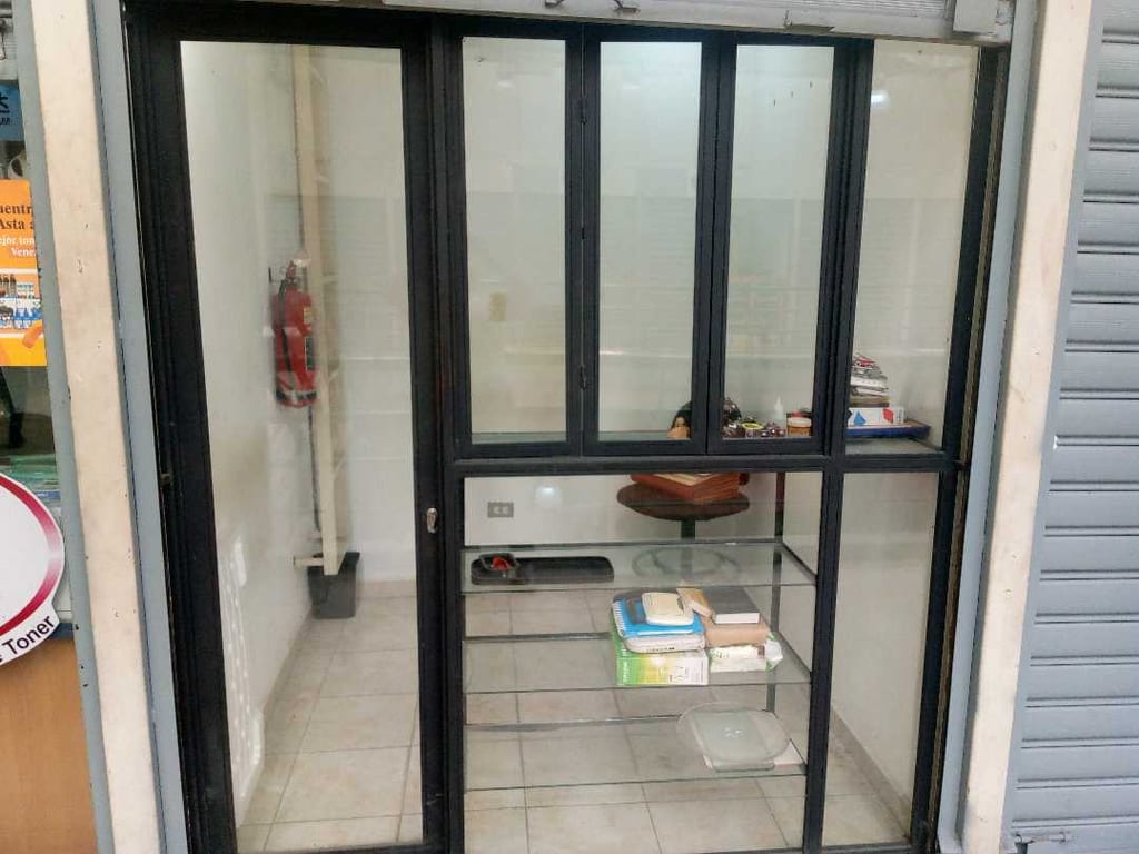 Local comercial en Casco San Blas, Valencia - 1