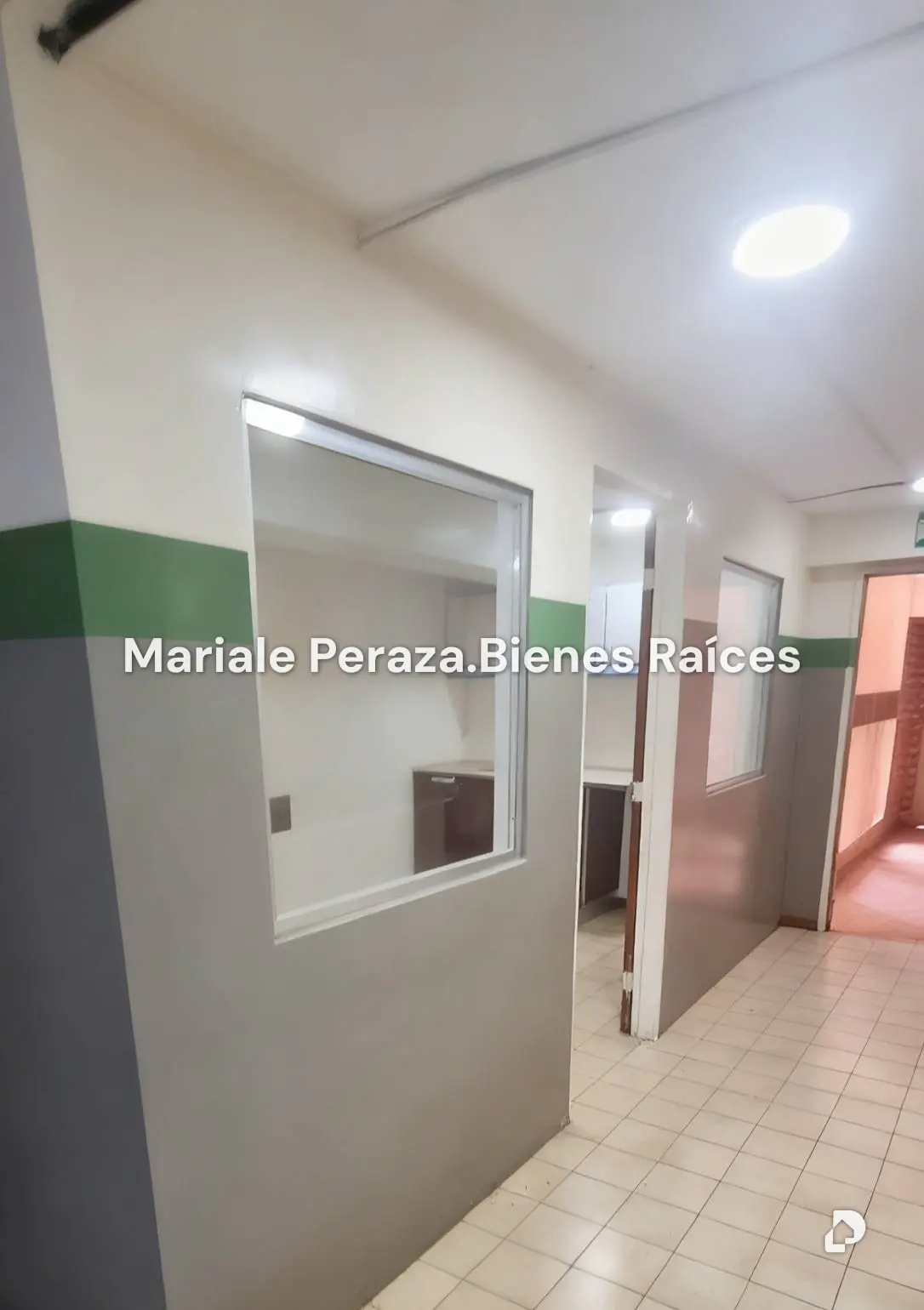 Local comercial en Caracas – 12