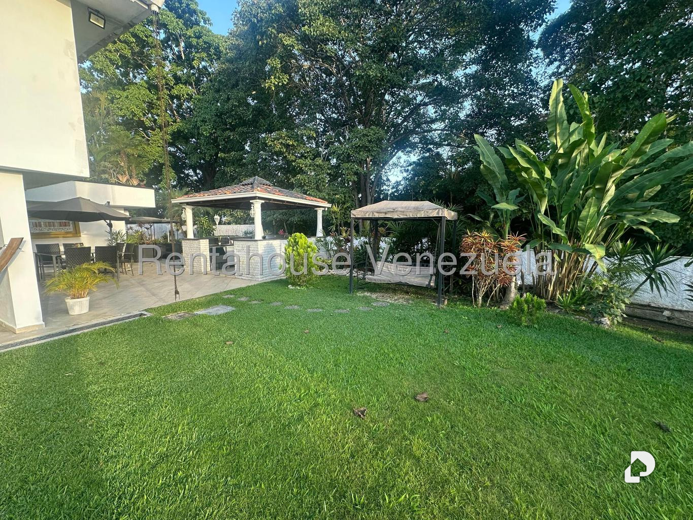 Casa en La Lagunita Country Club, Caracas – 46