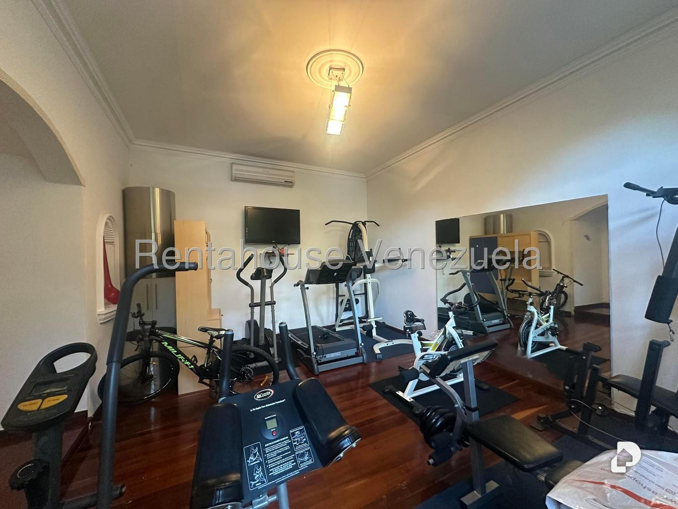Casa en La Lagunita Country Club, Caracas – 31