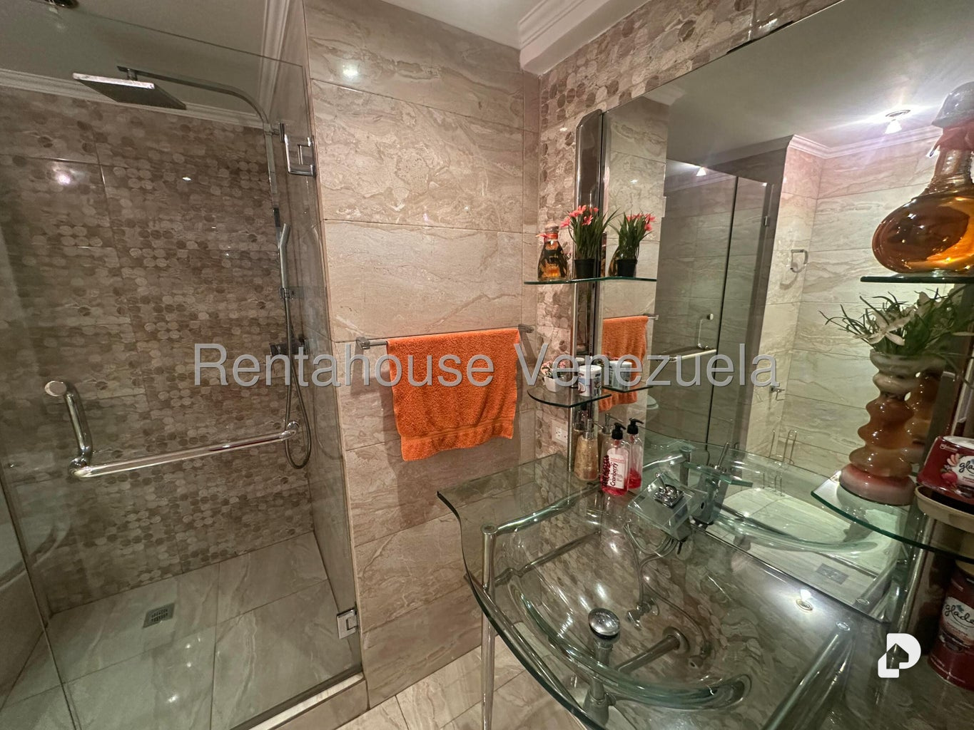 Casa en La Lagunita Country Club, Caracas – 39