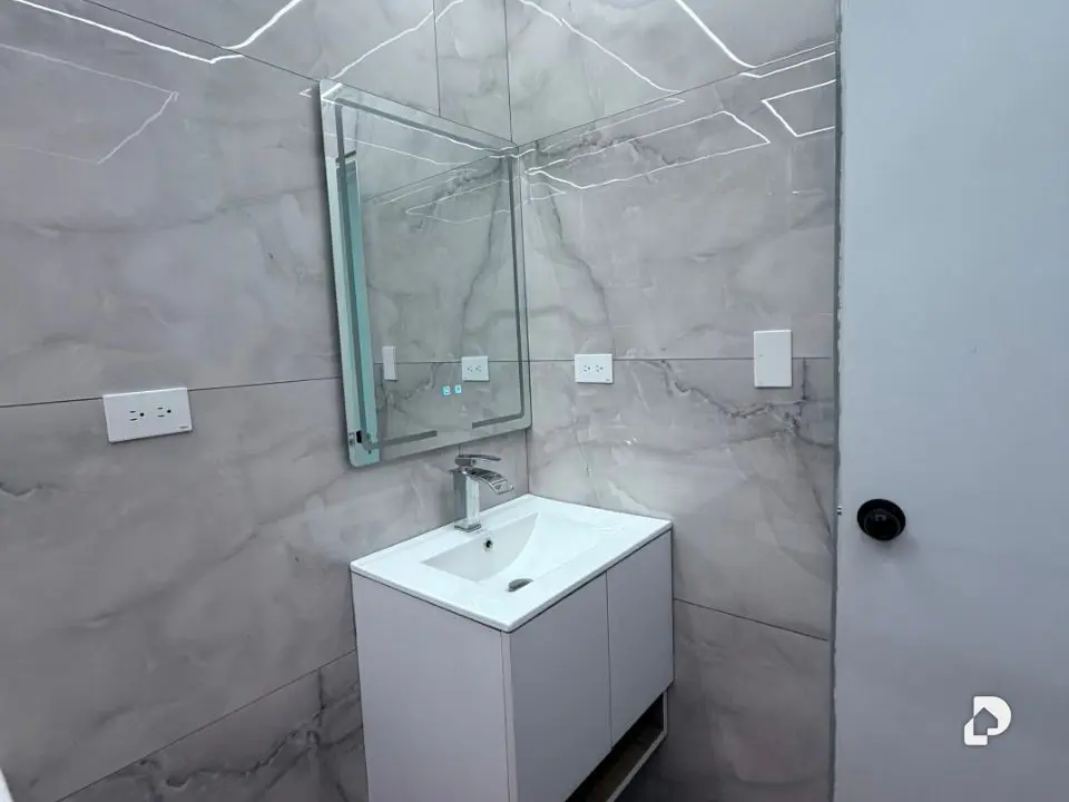 Apartamento en Lomas de Las Mercedes, Caracas – 28