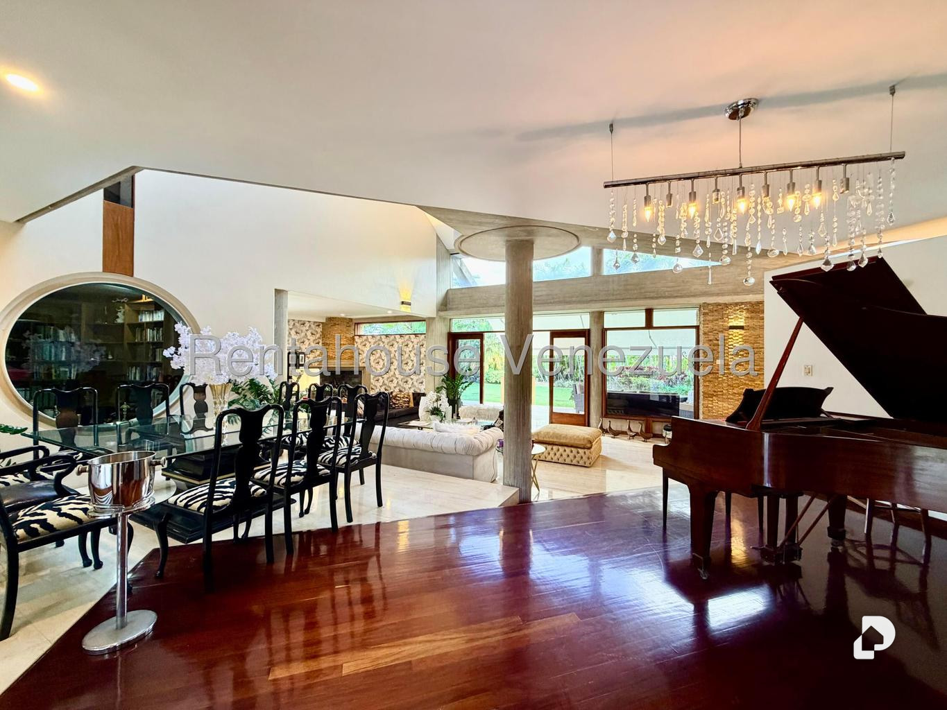 Casa en La Lagunita Country Club, Caracas – 12