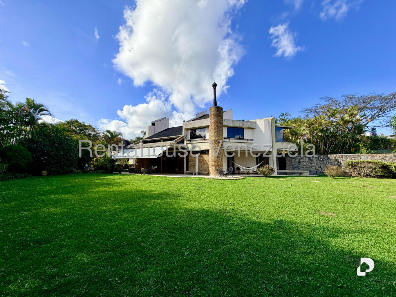 Casa en La Lagunita Country Club, Caracas – 1