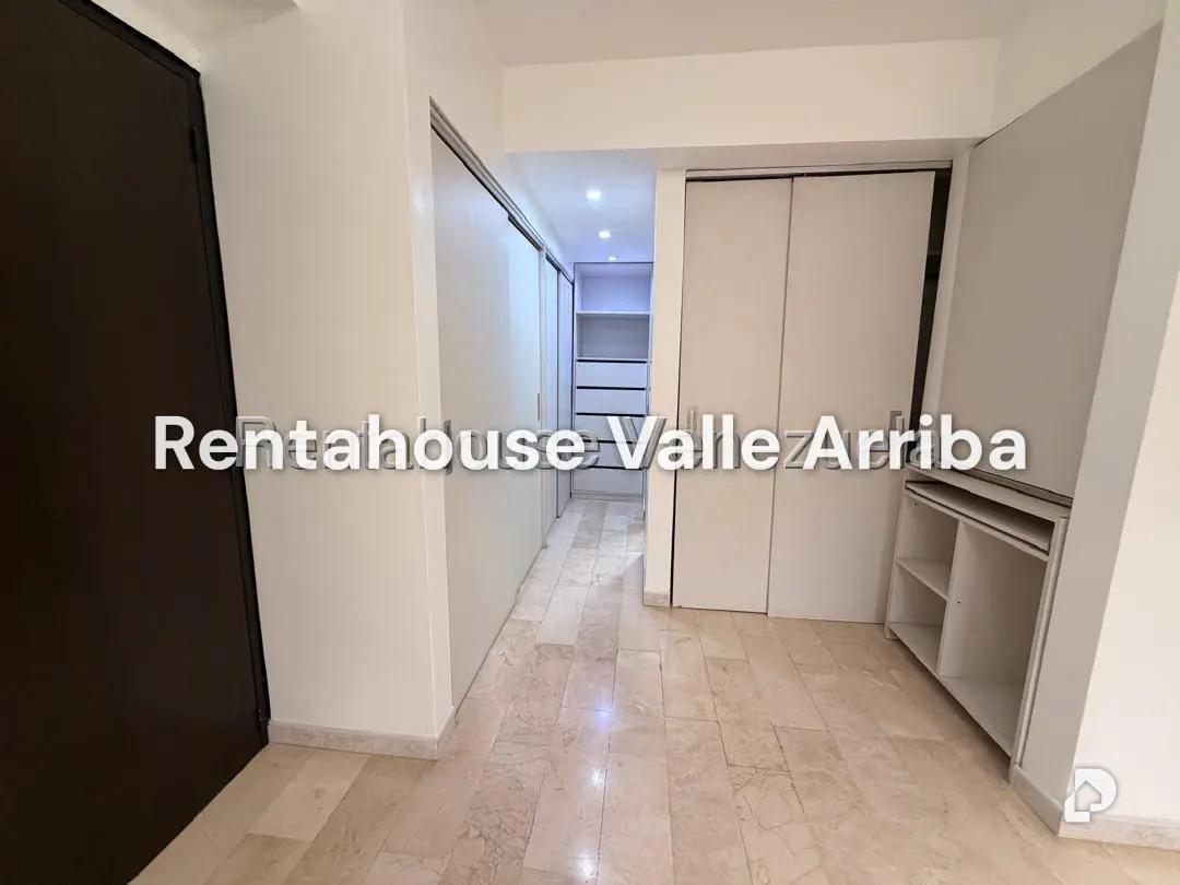 Apartamento en El Rosal, Caracas – 11