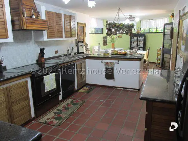 Casa en Monte Claro, Caracas – 14