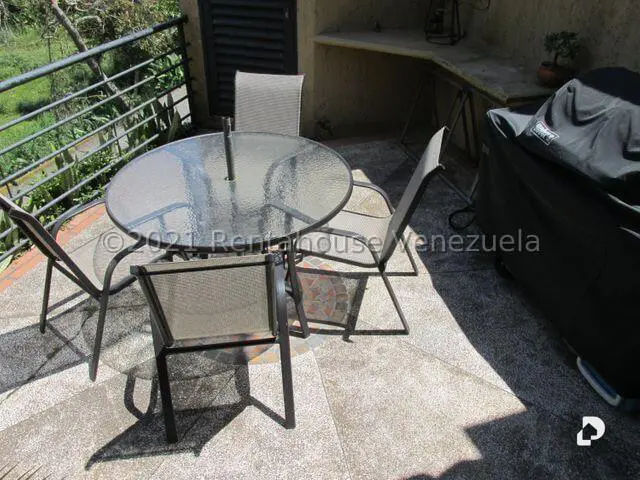 Casa en Monte Claro, Caracas – 20