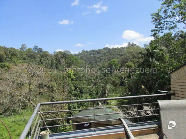 Casa en Monte Claro, Caracas – 35