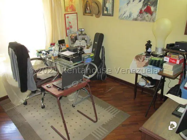 Casa en Monte Claro, Caracas – 47