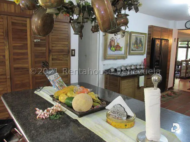 Casa en Monte Claro, Caracas – 13