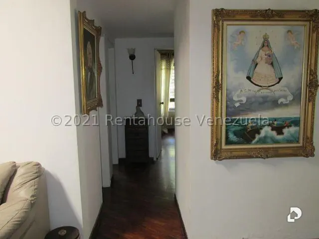 Casa en Monte Claro, Caracas – 30