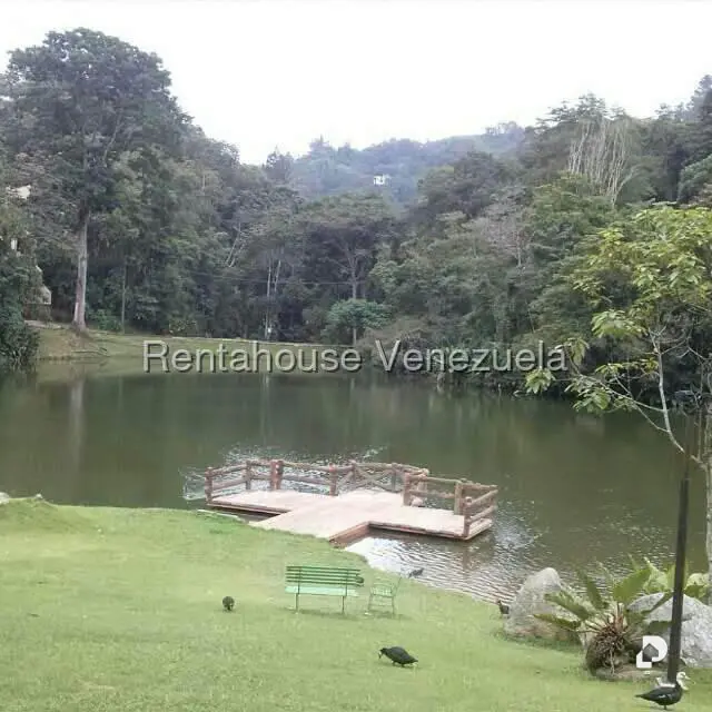 Casa en Monte Claro, Caracas – 68