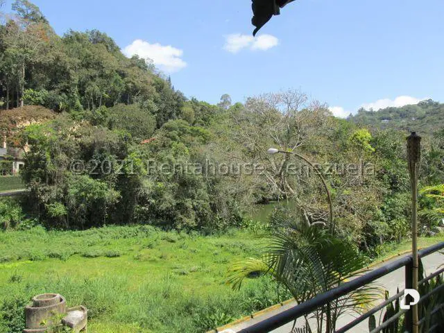 Casa en Monte Claro, Caracas – 51
