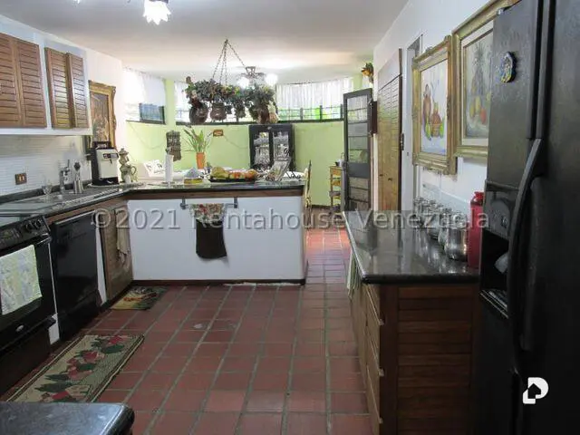 Casa en Monte Claro, Caracas – 11