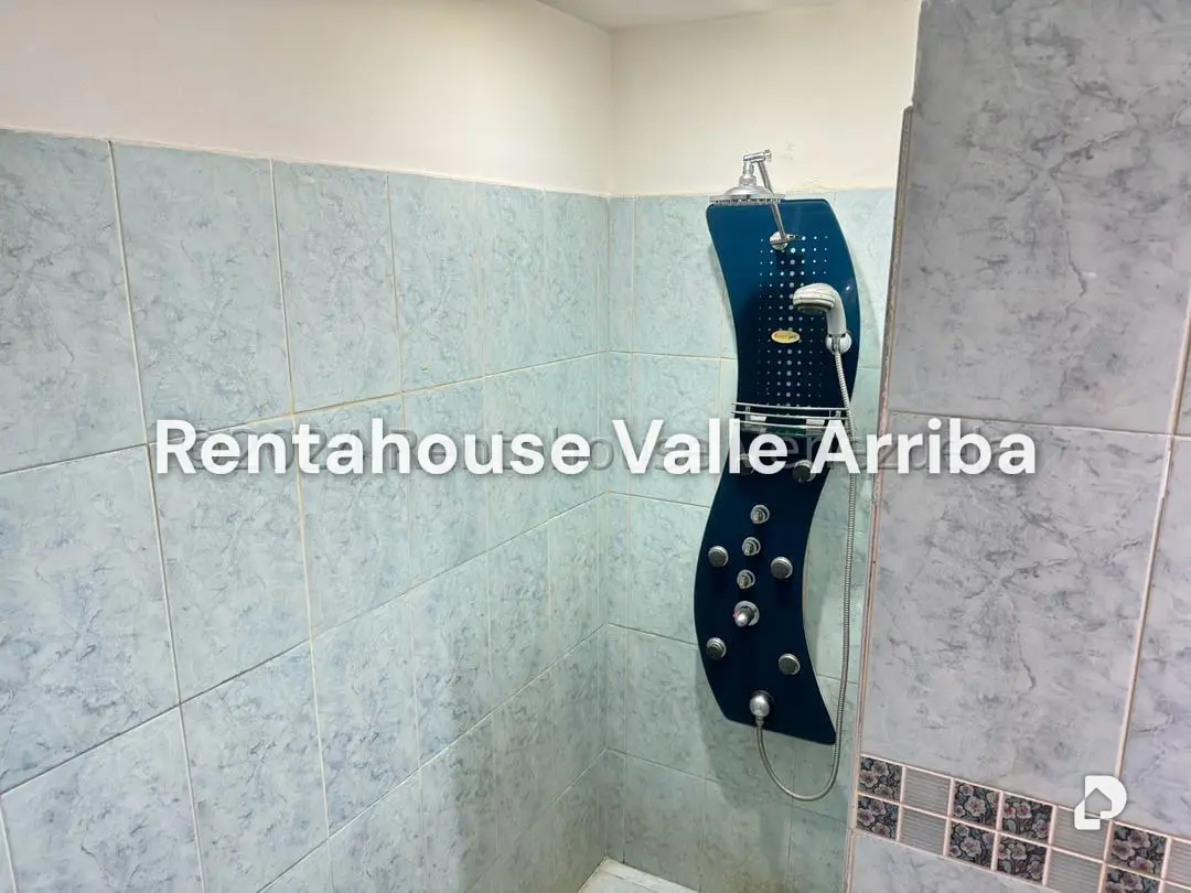 Apartamento en Colinas de La Tahona, Caracas – 16