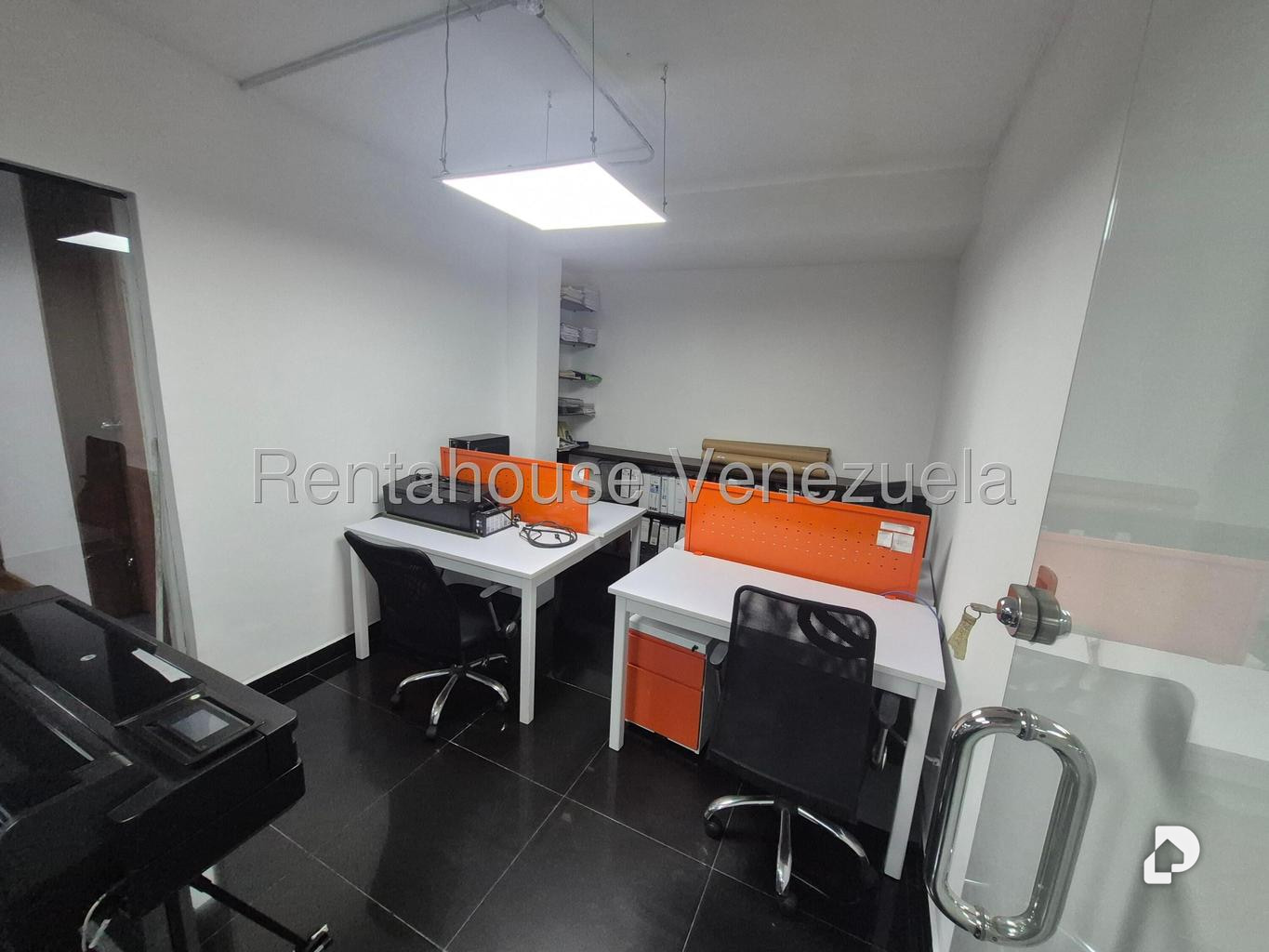 Oficina en Las Mercedes, Caracas – 9