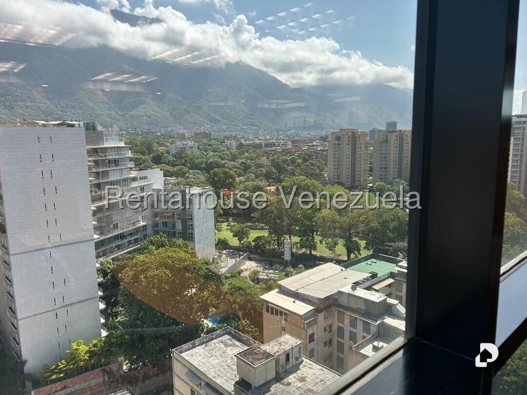 Oficina en El Bosque, Caracas – 13