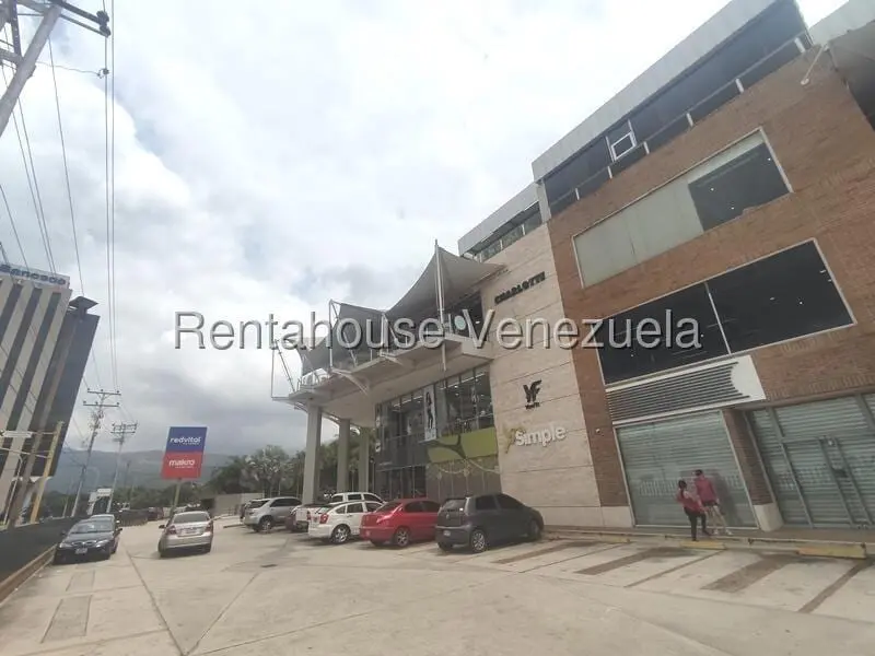 Local comercial en Mañongo, Naguanagua - 1