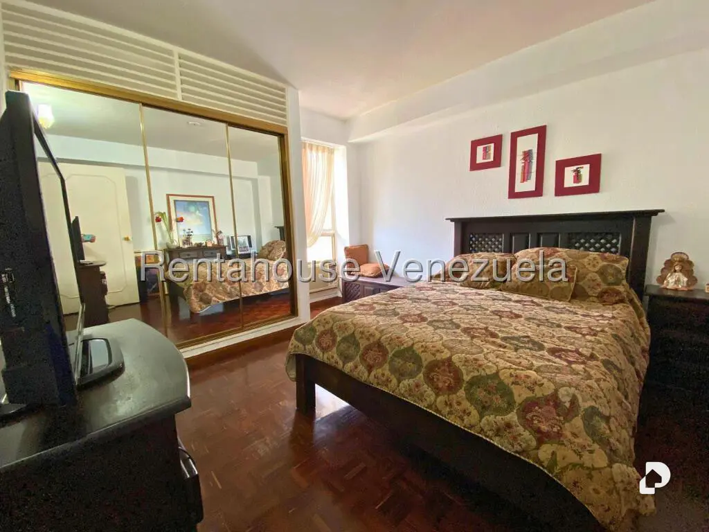 Apartamento en El Cigarral, Caracas – 14